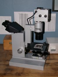 mikroskoopit